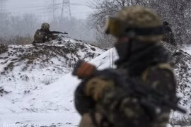 Binh sĩ lực lượng dân quân Donetsk trên chiến tuyến