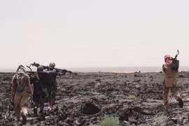 Các tay súng khủng bố IS tấn công trên sa mạc tỉnh Homs - Damascus. Ảnh minh họa South Front