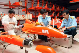 Máy bay UAV-02 của Viện Kỹ thuật quân sự Phòng không - không quân