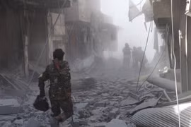 Thành phố Raqqa tan hoang sau cuộc chiến chống IS của SDF và liên quân do Mỹ dẫn đầu - ảnh Masdar News