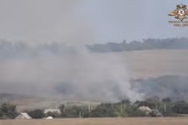 Vụ cháy nổ trên chiến tuyến Ukraina. Ảnh minh họa video Rusvesna