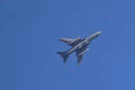 Không quân Syria không kích ở Deir ez Zor