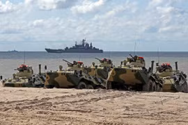 Xe thiết giáp đổ bộ BTR-80A tham gia chiến đấu trong lực lượng Hải quân Đánh bộ Nga. Ảnh minh họa Rusian Gazeta