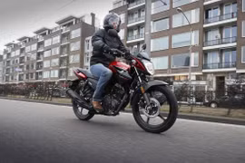 Yamaha YS125 2017: Xe côn tay cho người mới bắt đầu
