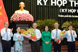 Lãnh đạo TPHCM chúc mừng 2 tân Phó Chủ tịch UBND TPHCM