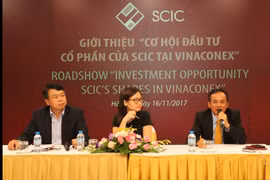 Tổng Giám đốc Vinaconex Đỗ Trọng Quỳnh giải đáp những câu hỏi liên quan đến hoạt động của Tổng công ty (Nguồn: VCG)