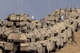 Xe tăng Israel gần biên giới với dải Gaza vào ngày 17/9. Ảnh: Getty.
