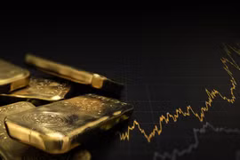 Được xem là tài sản an an toàn, vàng có thực sự tỏa sáng trong năm 2023? (Ảnh: Forbes)