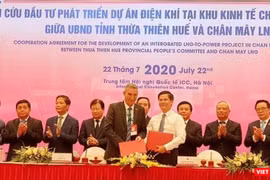 Ký biên bản ghi nhớ đầu tư dự án Nhà máy điện khí LNG Chân Mây.