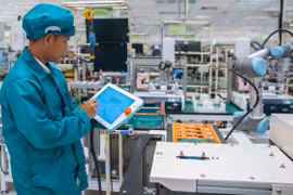Việc sử dụng robot có thể giúp tăng tỷ trọng đóng góp của ngành sản xuất cho nền kinh tế và thúc đẩy đổi mới và phát triển năng lực cho các doanh nghiệp vừa và nhỏ.