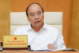 Thủ tướng Nguyễn Xuân Phúc phát biểu tại cuộc họp. Ảnh: VGP