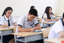 Thí sinh có nguyện vọng thi vào Đại học, Cao đẳng khối quân sự phải qua sơ tuyển, đáp ứng được tiêu chuẩn của Bộ Quốc phòng
