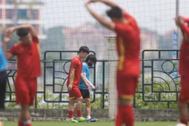 Hoàng Đức phải tập riêng cùng bác sĩ Choi 