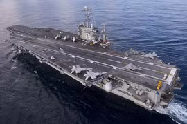 Tàu sân bay Harry S Truman. 