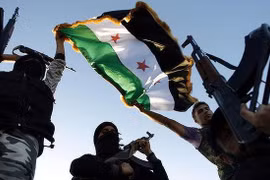 Hiện tại, quân đội Thổ Nhĩ Kỳ đang kết hợp với nhiều nhóm phiến quân khác tại Syria để tấn công vùng Afrin do người Kurd kiểm soát.