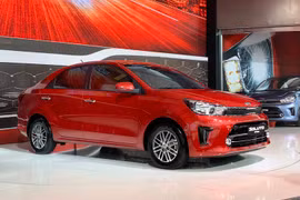Kia Soluto ra mắt tại nhà máy Thaco ở Chu Lai. Ảnh: Đức Huy 