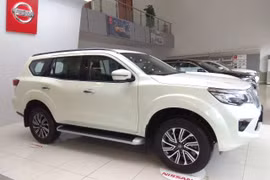 Đón tháng ngâu, ô tô đẩy mạnh khuyến mãi, giảm giá