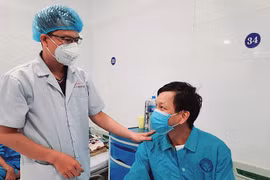 Bệnh nhân L. hồi phục sau khi đặt máy rung tim tự động dự phòng(ảnh bệnh viện cung cấp).