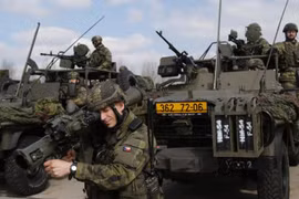 Binh sĩ NATO