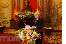 Đất nước bước vào mùa xuân mới với tâm thế và quyết tâm lớn