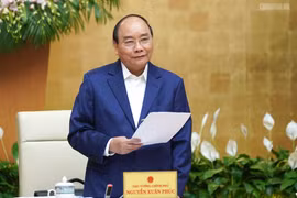 Thủ tướng: Lo tăng trưởng nhưng không bỏ quên các vấn đề xã hội bức bối
