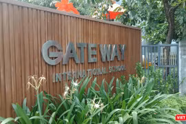 Khi vụ việc xảy ra, Gateway tự nhận trên website là Trường Phổ thông Liên cấp Quốc tế.