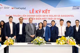 Buổi lễ ký kết giữa SkyX Solar và SAIGONTEL