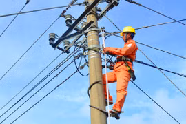 Giá điện tăng, ngành nào bị ảnh hưởng nhiều nhất?