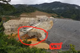 Lãnh đạo Tổng Công ty phát điện 2, chủ đầu tư Dự án thủy điện Sông Bung 2 đã có quyết định thôi thay vị trí phụ trách Ban quản lý Thủy điện Sông Bung 2.