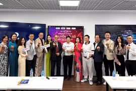Làm gì để chuyển đổi số bắt đầu từ người dân?