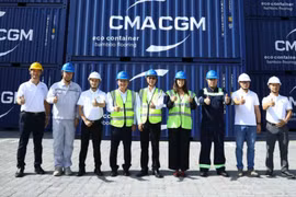 Hòa Phát bàn giao 1.000 container cho hãng tàu Top 3 thế giới