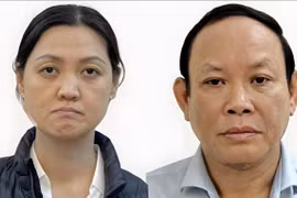 Mỗi lần nhận túi quà tiền tỷ, cựu Chủ tịch Nhà xuất bản Giáo dục lặp lại câu nói quen thuộc