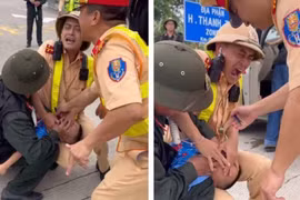 CSGT cứu bé trai 6 tuổi bị co giật.
