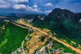 Hình hài đường liên kết vùng Hòa Bình - Hà Nội, cao tốc Sơn La sau hơn 1 năm thi công