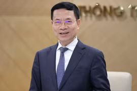 Bộ trưởng Nguyễn Mạnh Hùng cho rằng cần chú ý đến các đề tài khoa học công nghệ về khoa học quản lý, về đổi mới sáng tạo.