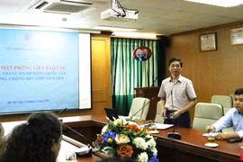 Buổi gặp mặt báo chí nhân Tháng hành động quốc gia phòng, chống HIV/AIDS và Ngày Thế giới phòng, chống HIV/AIDS (1/12). Ảnh: Minh Thúy
