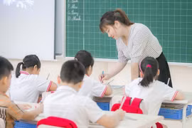 Bộ GD&ĐT đã bỏ đề xuất miễn học phí cho con nhà giáo trong dự thảo Luật Nhà giáo. Ảnh minh họa.
