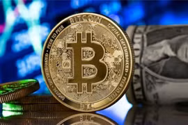 Đồng Bitcoin. Ảnh: Pinterst