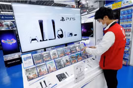 Một quầy hàng PS5 tại Tokyo, Nhật Bản (Ảnh: Nikkei Asia)