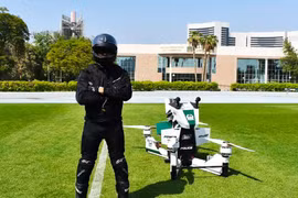 Moto bay của cảnh sát Dubai