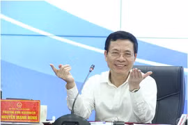 Bộ trưởng Nguyễn Mạnh Hùng. Ảnh Mic