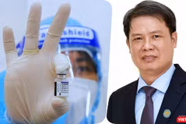 PGS.TS.BS Đỗ Văn Dũng (Trưởng Khoa Y tế Công cộng - Đại học Y Dược TP.HCM) trả lời phỏng vấn của VietTimes. Ảnh: Hòa Bình