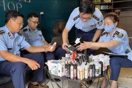 Bộ Công thương "muốn gì" khi kiến nghị thí điểm sản xuất, nhập khẩu thuốc lá nung nóng?