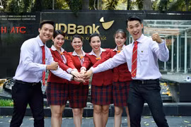 Với đợt “săn lùng” số lượng lớn nhân sự cao cấp ở các mảng, HDBank đang mang lại cơ hội nghề nghiệp hấp dẫn cho những bạn trẻ yêu thích nghề tài chính – ngân hàng