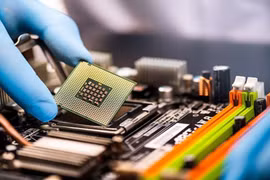 FPT xuất khẩu 70 triệu chip bán dẫn sang Nhật Bản và Hàn Quốc