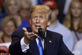 Donald Trump đã thay đổi sách lược, không vội đạt được với Trung Quốc một hiệp nghị mậu dịch như trước đây