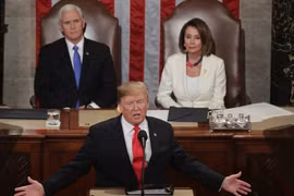 Thông điệp liên bang của ông Donald Trump đề cập đến nhiều vấn đề quan trọng về đối nội, đối ngoại gây nên sự quan tâm đặc biệt của dư luận.