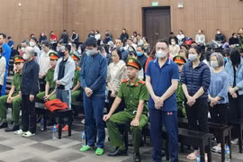 Vụ mua bán hóa đơn gây thất thoát 743 tỷ đồng: Tổng giám đốc bỏ trốn, xét xử vắng mặt