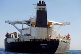Tàu chở dầu Adrian Darya của Iran - tâm điểm xung đột giữa Mỹ và Iran trong những tuần gần đây (Ảnh: Reuters)