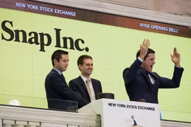 Ban lãnh đạo Snap trong buổi lễ IPO tại sàn chứng khoán New York